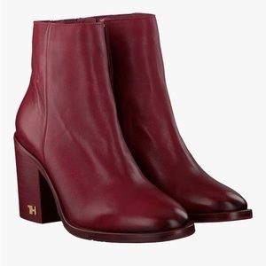 Tommy Hilfiger Leather Block Heel Ankle Boots